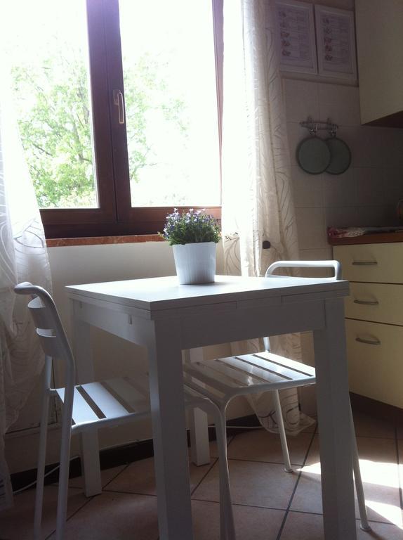 Appartamento Luisa Parma Pokoj fotografie